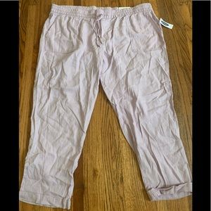 🦩🦩🦩 Old Navy Linen Blend Capri Pants